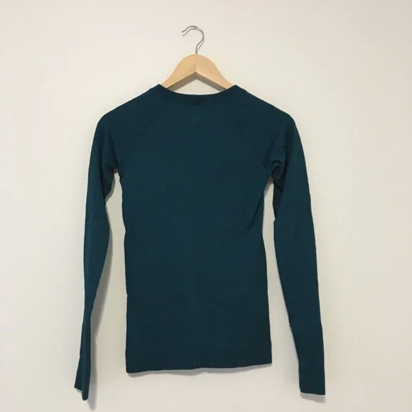 EUC Lululemon Teal Long Sleeve Size 4 - Picture 2 of 4